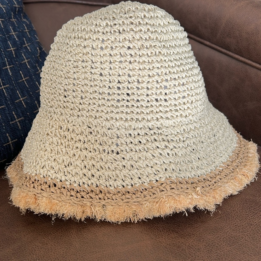 Billabong bucket hat